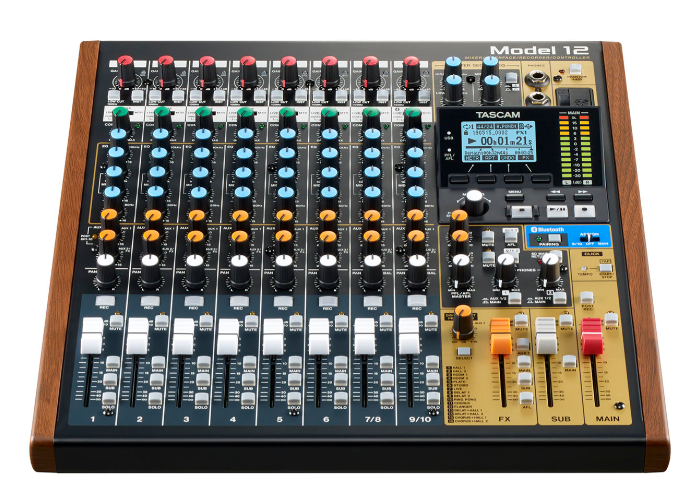 TASCAM Model 12 的設計與性能:一個音樂人的視角
