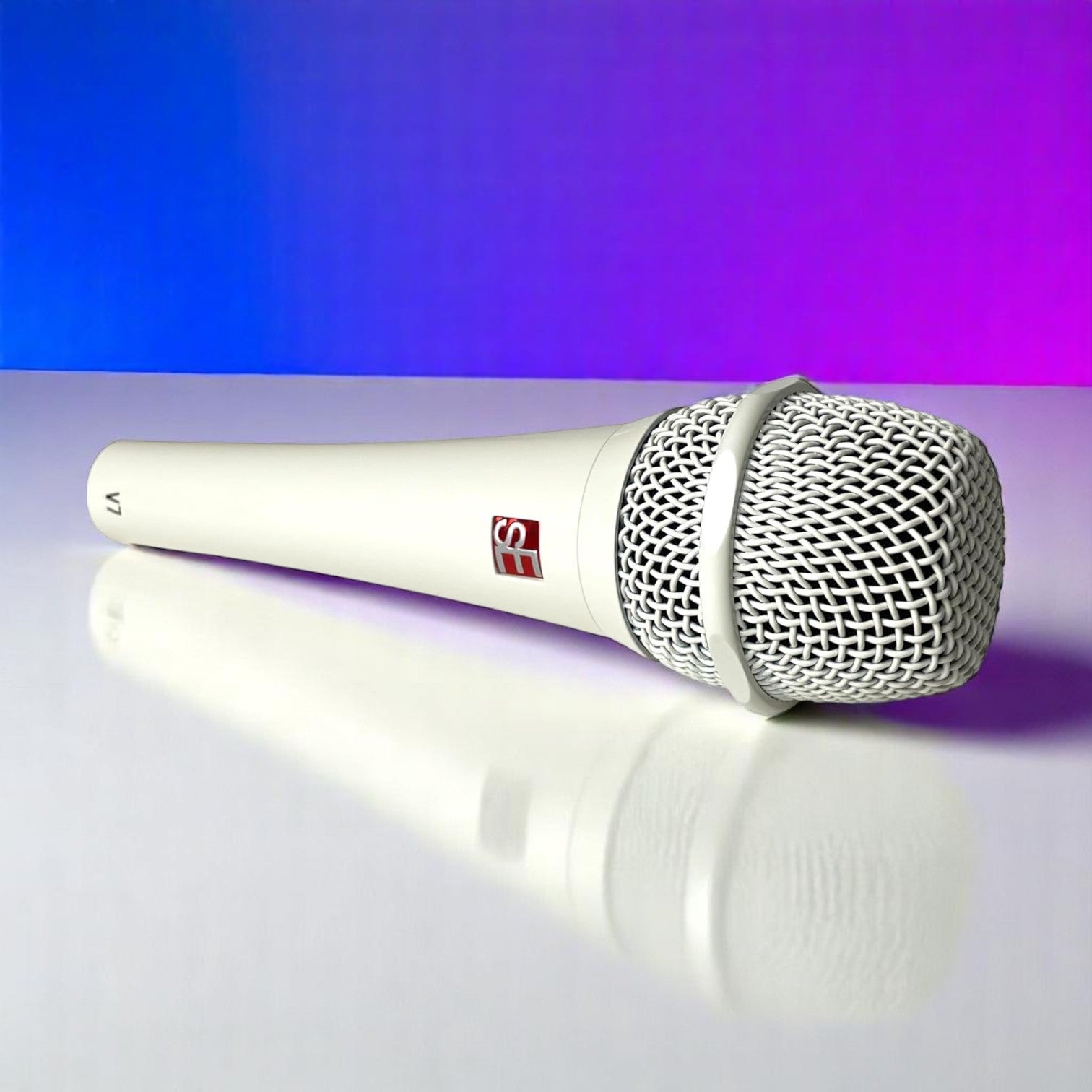 sE Electronics V7 White (白色 超心形動圈式手持 microphone)