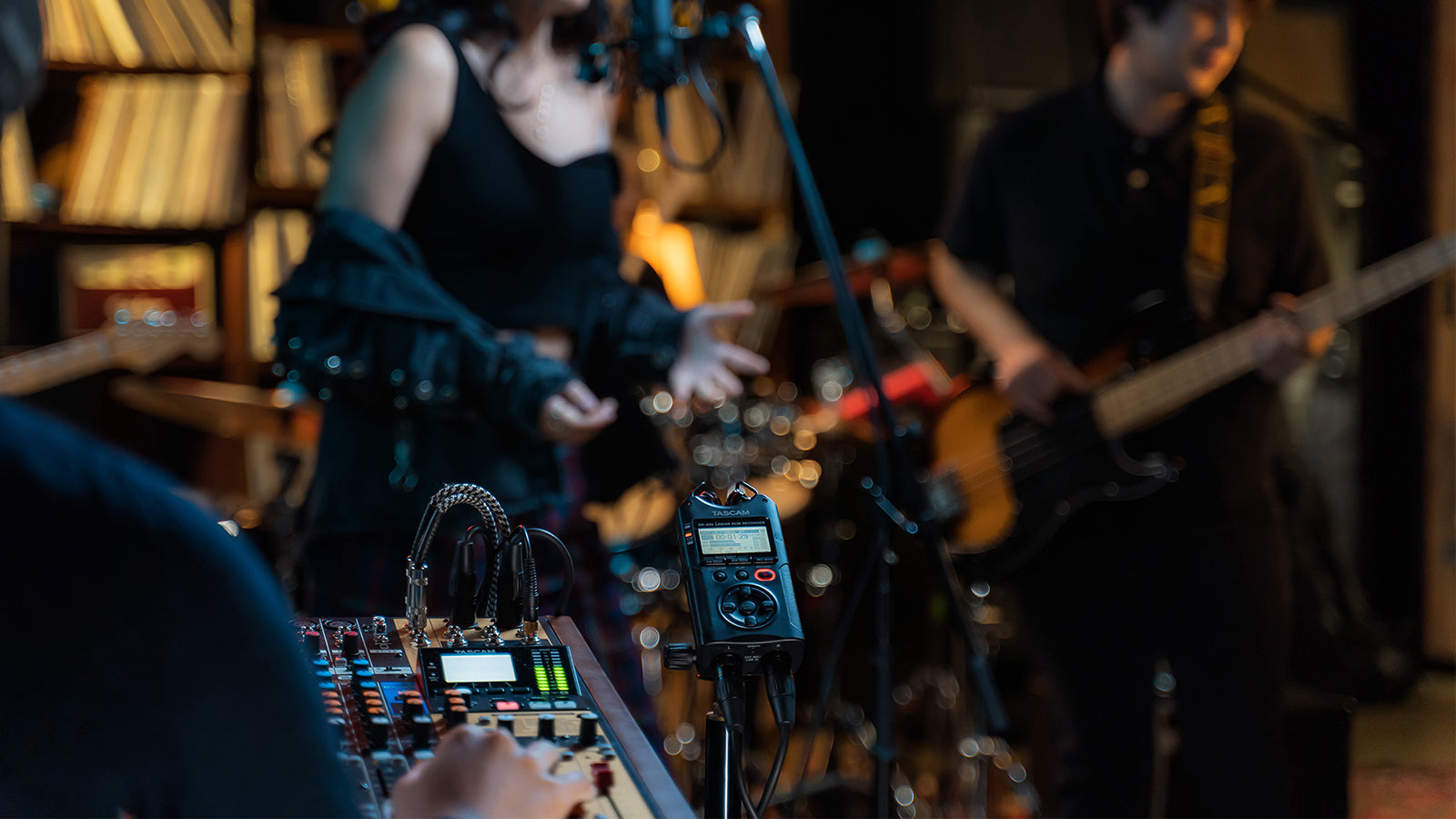Tascam DR-40X 四軌便攜錄音器 ＋USB 音頻介面